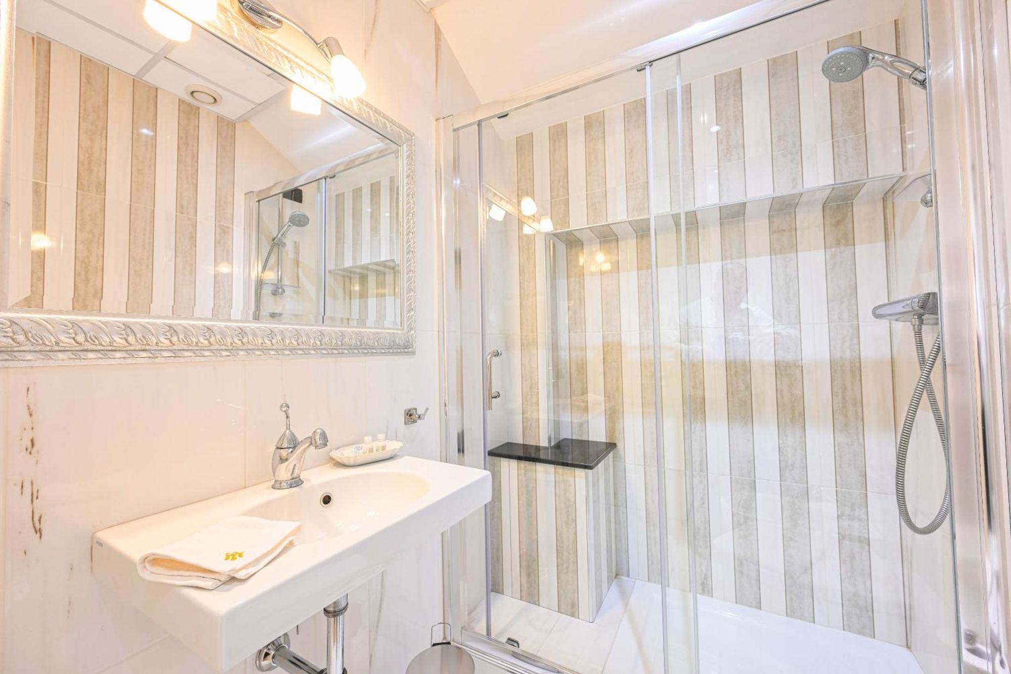 Hotel Mastrodattia Celano Dış mekan fotoğraf