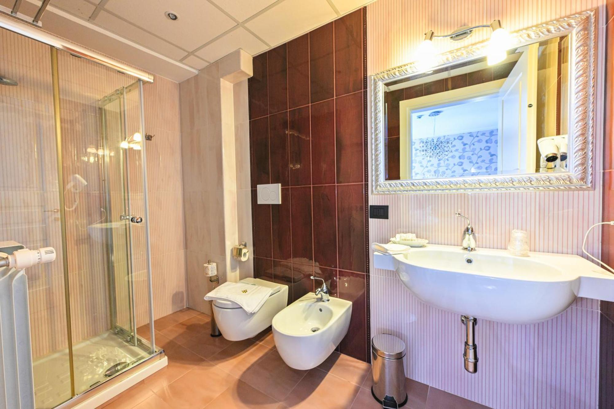 Hotel Mastrodattia Celano Dış mekan fotoğraf