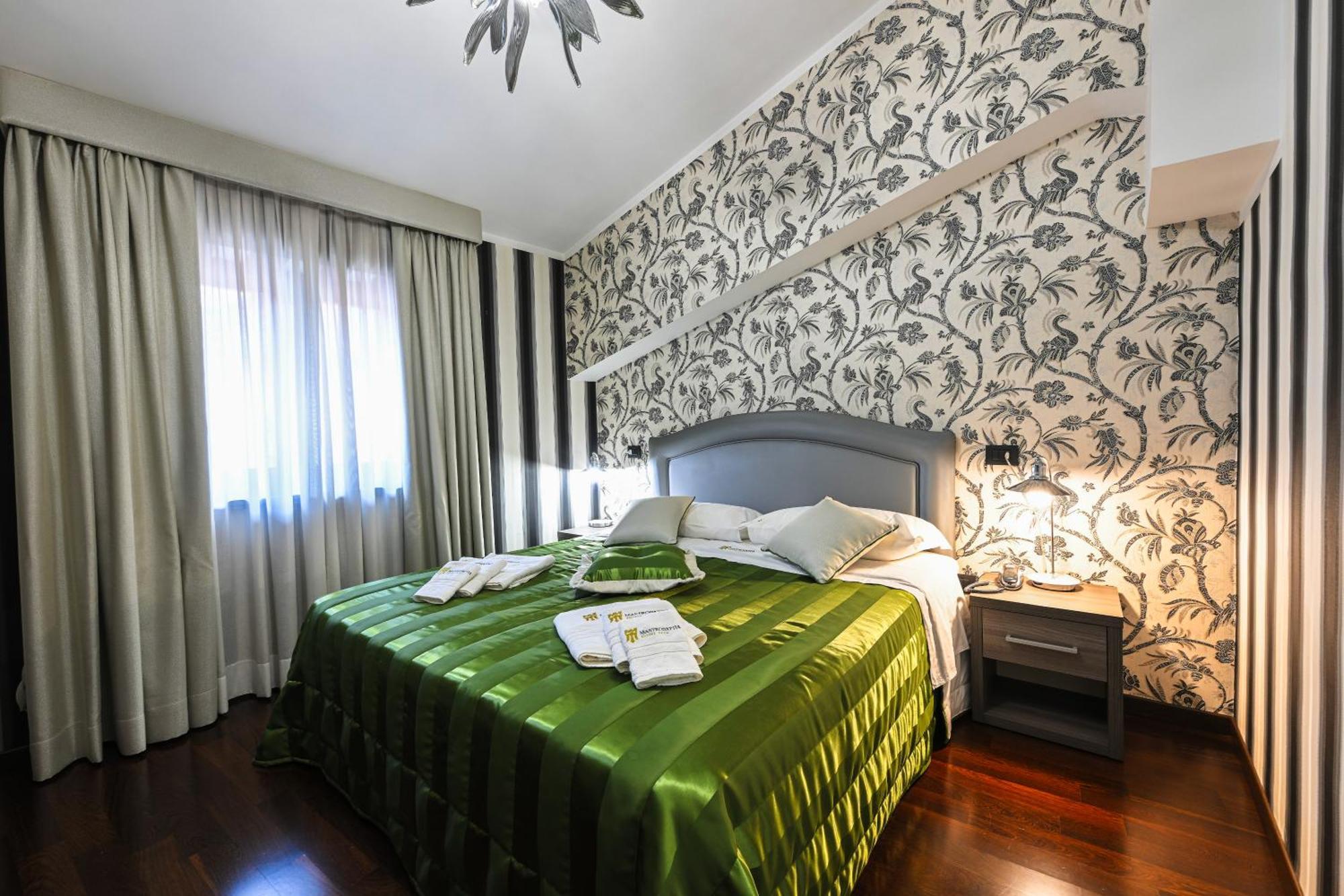 Hotel Mastrodattia Celano Dış mekan fotoğraf